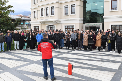 Osmangazi Belediyesi Personele Deprem ve Yangın Tatbikatı Gerçekleştirdi