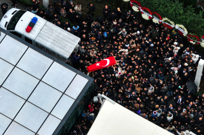 Ferdi Tayfur’a gözyaşlarıyla veda