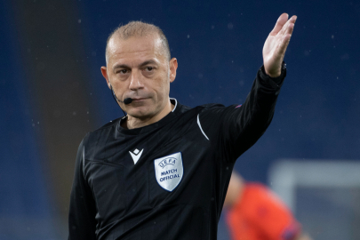 UEFA'dan Cüneyt Çakır'a görev