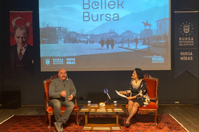 ‘Bursa Bellek- Kent Söyleşileri’nin ilk konuğu Ezel Akay oldu