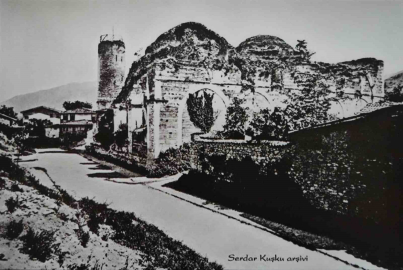 Şehadet Camii’nde çökme tehlikesi