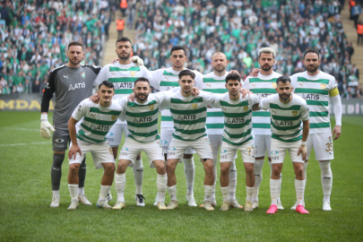 Bursaspor, 40 bini aşkın taraftarı önünde Ergene Velimeşe Spor'a acımadı