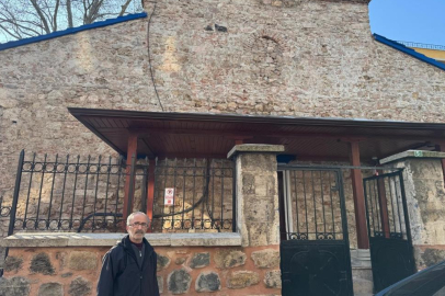 700 yıllık medresenin içerisine yapılan tuvalet ve mutfak isyan ettirdi