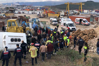 Bursa’da servis otobüsü kaza yaptı: 15 yaralı