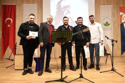 Bursa Osmangazi Belediyesi Cem Karaca’yı andı