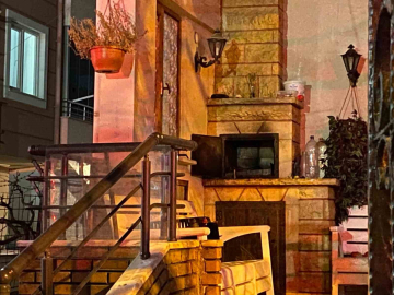 Balkonda mangal keyfi yangınla bitti