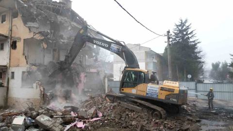 Dev projede yıkım çalışmaları tamamlandı