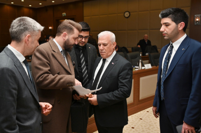 Başkan Bozbey’den okullarda süt dağıtımı açıklaması