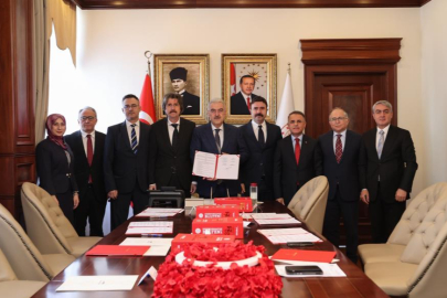 Dezenformasyonla mücadele için imzalar atıldı