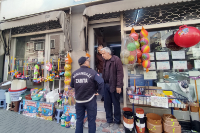 Zabıta ekipleri kaldırım işgaline müsaade etmiyor