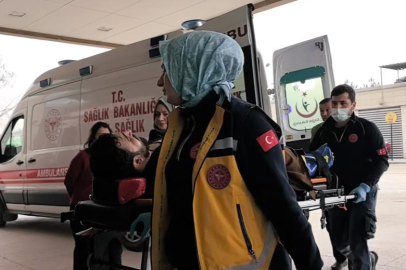 Traktörün altında kalan sürücü yaralandı