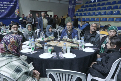 İftar sofraları Büyükorhan’da kuruldu