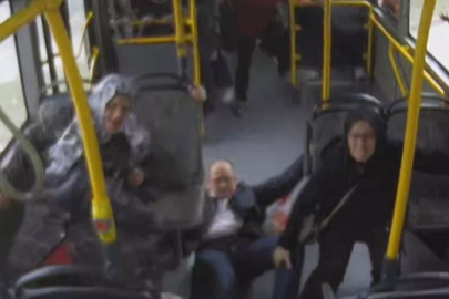Belediye otobüsünde çığlık çığlığa dehşet anları kamerada...11 yaralı
