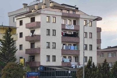 Bursa’da balkondan düşen çocuk ağır yaralandı