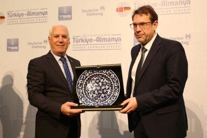 Başkan Mustafa Bozbey, Türkiye-Almanya Kardeş Şehirler Zirvesi’ne katıldı