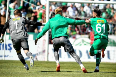 Bursaspor, TFF 2. Lig’e yükseldi