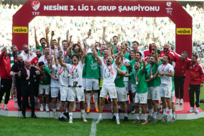 Bursaspor’dan süper final! Şampiyona yakıştı