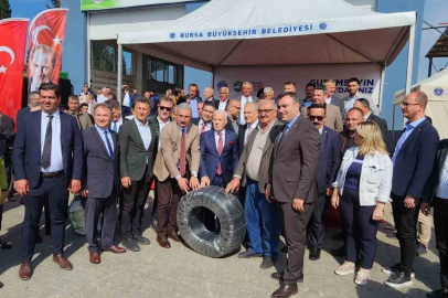 Bursa’da çiftçiye ücretsiz sulama borusu dağıtıldı