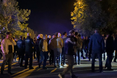 Çocukların kavgasına mahalleli de  karıştı: 2 yaralı