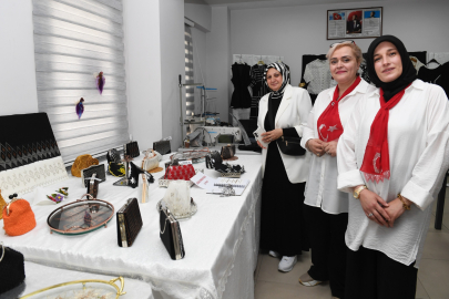 Osmangazi Belediyesi’nin kurslarında geleceğin ustaları yetişiyor