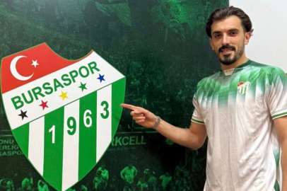Bursaspor, Hakkı Türker transferini resmen açıkladı
