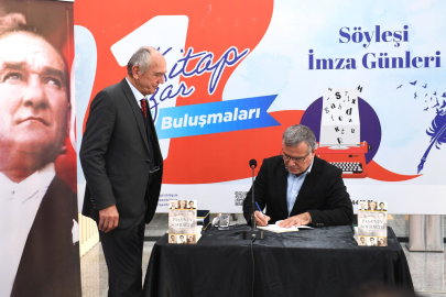 Osmangazili kitapseverler edebiyatın değerli kalemleri ile buluştu