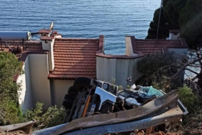 14 tonluk ağırlıkla bahçeye daldı! Bursa'da feci kaza