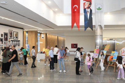 Bursa Osmangazi Yetenek Evi öğrencilerinden yılsonu şöleni