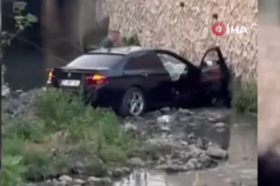 Su kanalında otururken aracın altında kalan çocuk hayatını kaybetti