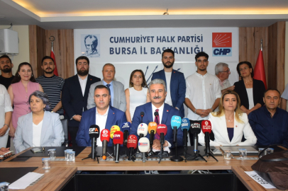 CHP Bursa'dan eğitim notu: Eğitim çöküyor, MEB sınıfta kaldı!