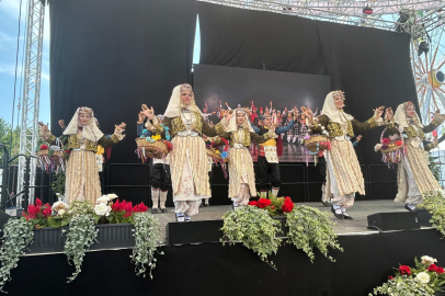 Almanya’daki Hessentag 2025 Festivali’nde Osmangazi rüzgarı