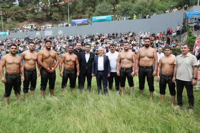Bursa’da 63. Tarihi Çalı Yağlı Güreşleri heyecanı