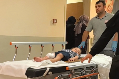 Bursa’da 3. kattan düşen 2 yaşındaki çocuk ağır yaralandı