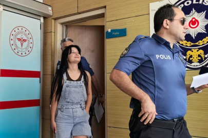 Bursa'da 2 genç kız arasında bıçaklı kavga: 1 yaralı