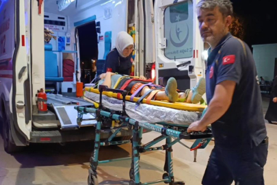 Annesinin elini bıraktı gözünü hastanede açtı