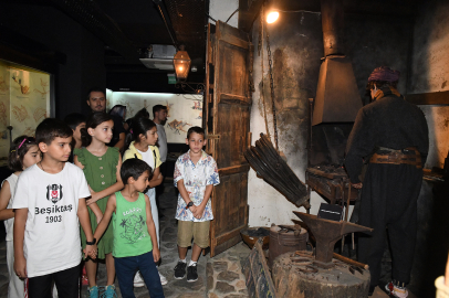 Minikler Bursa Kent Müzesi’nde tarihe yolculuk yaptı