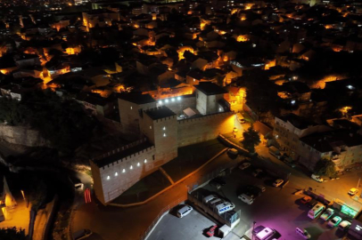 Müzeler geceleri de ziyarete açık