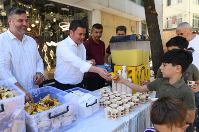 Başkan Aydın, vatandaş ve esnafla buluşmaya devam ediyor