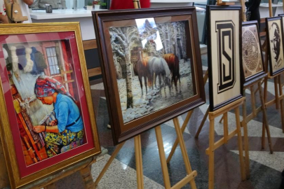 Bursa'da yükümlülerin el becerileri sergilendi