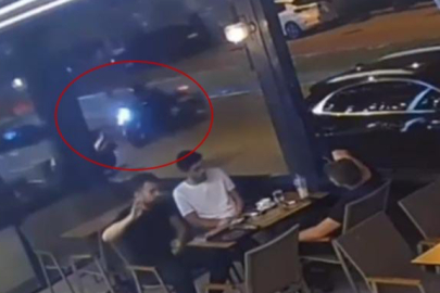 Kontrolden çıkan motosikletin kadın sürücüsü savruldu