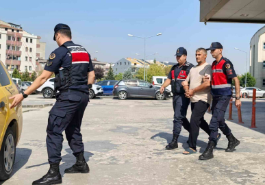 12 yıl hapis cezası olan şahıs jandarmadan kaçamadı