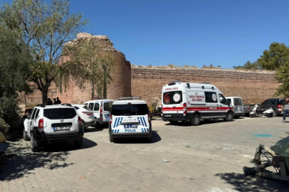 Bursa'da tarihi surların dibinde erkek cesedi bulundu