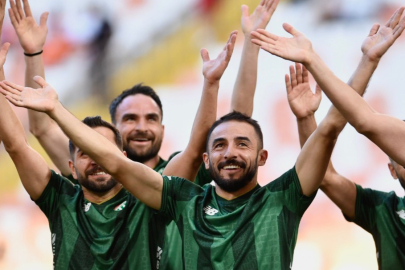 Bursaspor, Adanaspor’u 6-0 mağlup etti