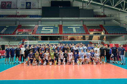 Osmangazi Belediyespor Fenerbahçe’nin düzenlediği turnuvada şampiyon oldu