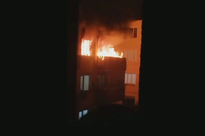 Bursa'da Facia . Dördüncü katta yanarak can verdiler