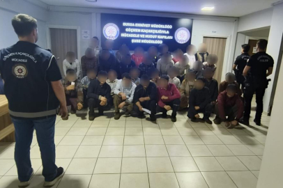 Bursa’da ruhsatsız iş yerinde 33 yabancı uyruklu yakalandı