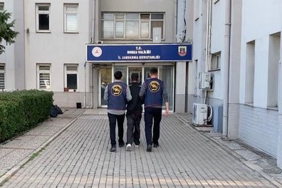 Aranan uyuşturucu taciri JASAT tarafından yakalandı