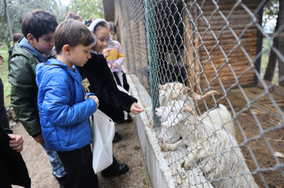 Minik kaşifler Leylek Göl Evi’nde