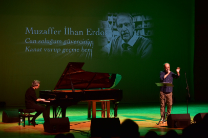 Bursa Festivali, edebiyat ve müziği aynı sahnede buluşturdu
