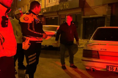 Alkollü yakalanan sürücü aracını öve öve bitiremedi